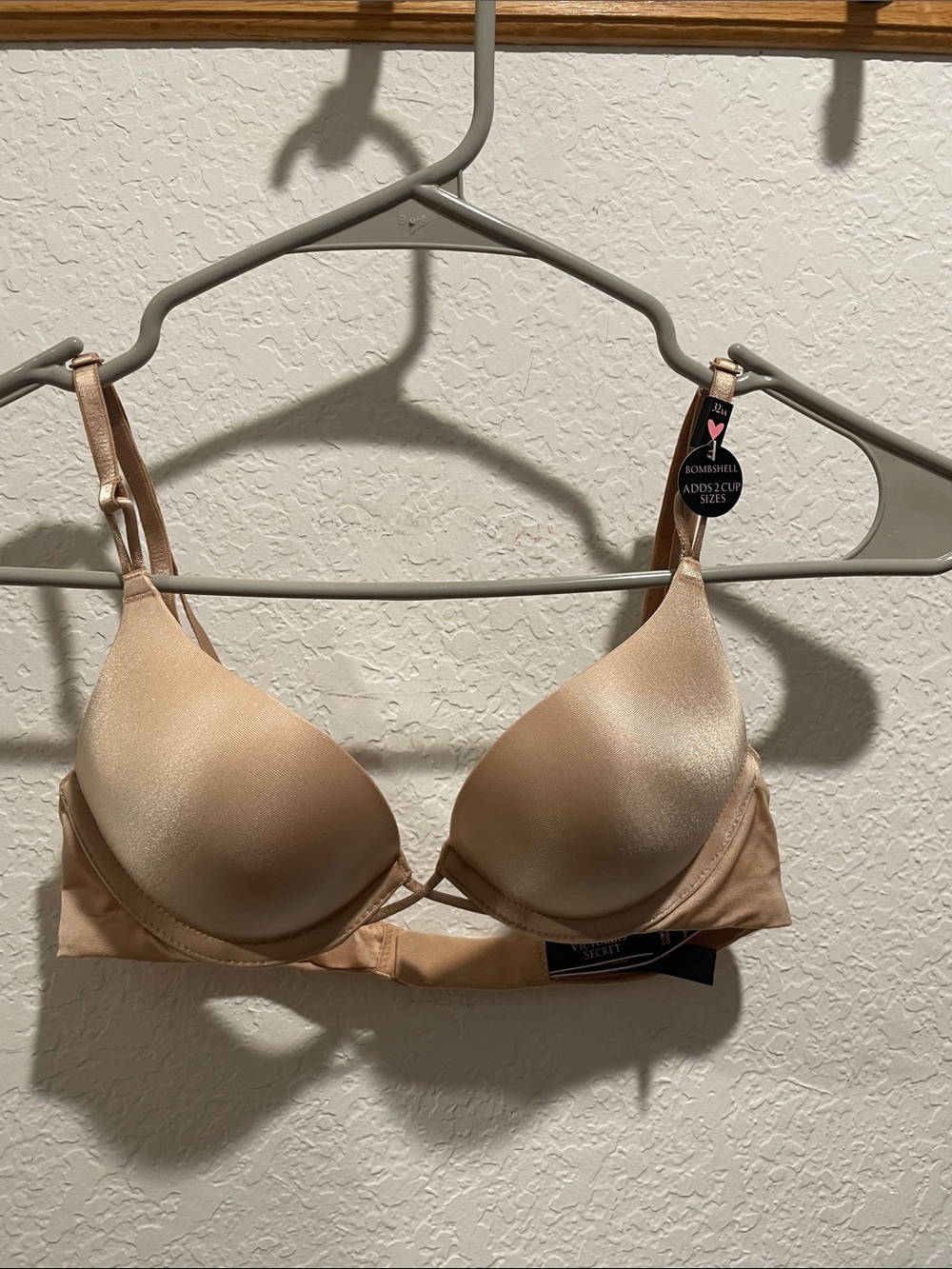 Victoria's Secret Bombshell Push-Up Bra in Nude